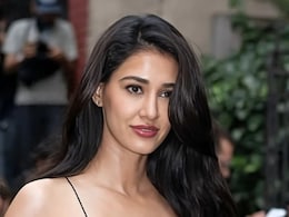 Disha Patani Net Worth: 6 लग्जरी कार के साथ दो खूबसूरत घर की मालकिन हैं दिशा पाटनी, इतने करोड़ की है नेट वर्थ Disha Patani Net Worth: 6 लग्जरी कार के साथ दो खूबसूरत घर की मालकिन हैं दिशा पाटनी, इतने करोड़ की है नेट वर्थ