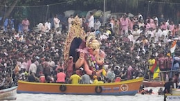 Lalbaugcha Raja: 'लालबागचा राजा' 5 तासांपासून पाण्यात! भाविक चिंतेत, विसर्जन का रखडले?