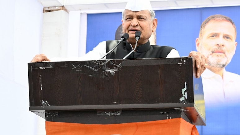 Rajasthan: सोनम वांगचुक की गिरफ्तारी पर गहलोत का सवाल- लद्दाख से सीधे जोधपुर शिफ्ट करने की क्या नौबत आ गई?