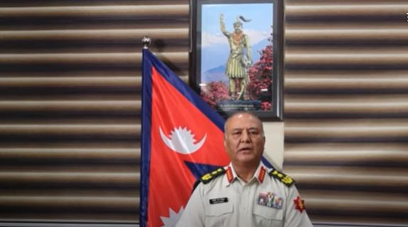अगर रात 10 बजे के बाद... नेपाल में हिंसक हुए प्रदर्शन पर सेना प्रमुख की आखिरी चेतावनी सुनिए