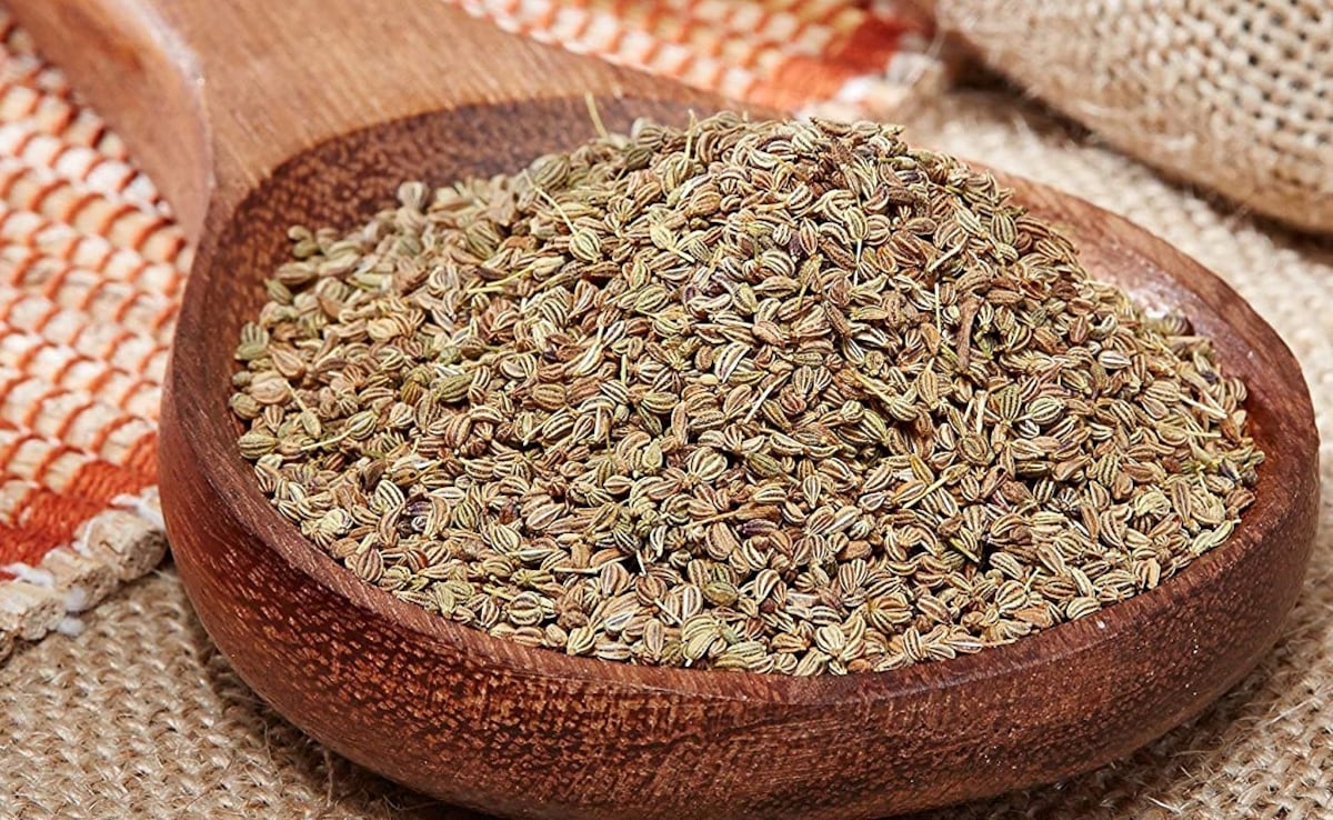 Can Chewing Ajwain After Dinner Relieve Acidity, Gas And Bloating?