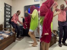बेटियों के साथ 'चौधरी' गाने पर डांस करते इस पिता ने जीता दिल, लोग बोले - लड़की के पापा होना है सबसे बड़ी खुशी बेटियों के साथ 'चौधरी' गाने पर डांस करते इस पिता ने जीता दिल, लोग बोले - लड़की के पापा होना है सबसे बड़ी खुशी