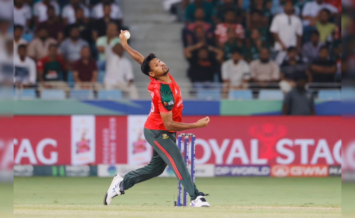 Mustafizur Rahman: मुस्तफिजुर रहमान ने बनाया वर्ल्ड रिकॉर्ड, ऐसा करने वाले पहले तेज गेंदबाज, विश्व क्रिकेच भी चौंका