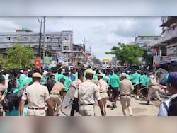 Protesters, Cops Clash During Bandh Over Renaming Assam&#039;s Karimganj District