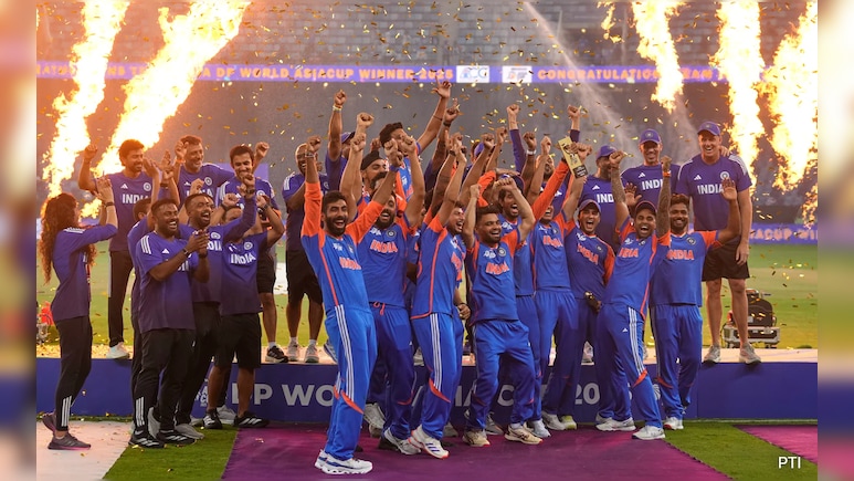IND vs PAK Final: आखिर क्यों भारत ने नहीं ली मोहसिन नकवी से ट्रॉफी? BCCI की तरफ से आया दो टूक जवाब