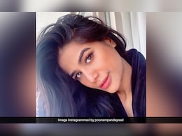 रामलीला विवाद के बीच पूनम पांडे ने वीडियो किया शेयर, कहा- 'जय श्री राम'