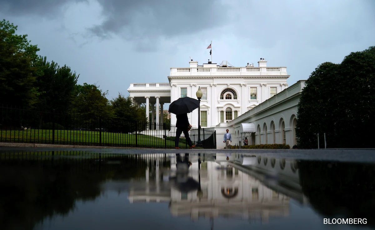 White House Orders Agencies To Prepare For Mass Firings Ahead Of Possible Shutdown