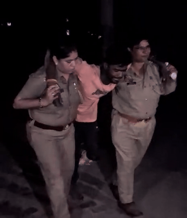 पीछा किया, गोली मारी, धर दबोचा... गाजियाबाद में पहली बार महिला पुलिस ने किया 'शौकीन' बदमाश का एनकाउंटर