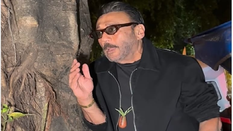 पपराजी पर भड़के जैकी श्रॉफ, फ्लैश लाइट देख कर बोले-'बंद कर अंधे...'