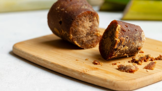Jaggery is more nutritious than refined sugar