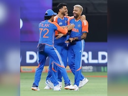 Ind vs Pak: हार्दिक ने लगा दिया सैम अयूब पर न भूल पाने वाला धब्बा, पांड्या केवल दूसरे भारतीय बॉलर बने Ind vs Pak: हार्दिक ने लगा दिया सैम अयूब पर न भूल पाने वाला धब्बा, पांड्या केवल दूसरे भारतीय बॉलर बने