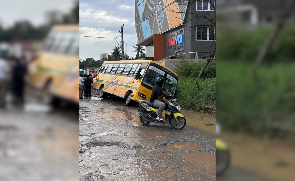 After CEO Relocation Post, Siddaramaiah Sets 1-Month Deadline To Fix Potholes