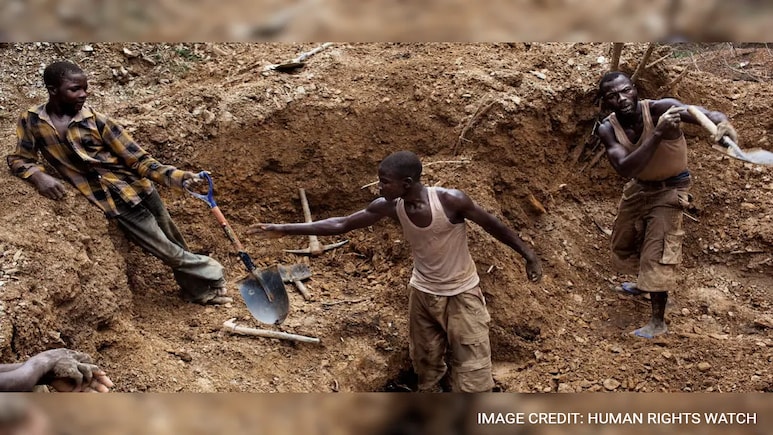 Over 100 Feared Dead In Gold Mine Collapse In Nigeria Over 100 Feared Dead In Gold Mine Collapse In Nigeria