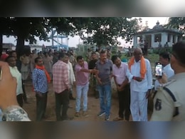 कामठी में दुर्गा पंडाल को लेकर गोंडवाना और हिंदू समाज के बीच बवाल, लाठीचार्ज में कई हुए घायल कामठी में दुर्गा पंडाल को लेकर गोंडवाना और हिंदू समाज के बीच बवाल, लाठीचार्ज में कई हुए घायल