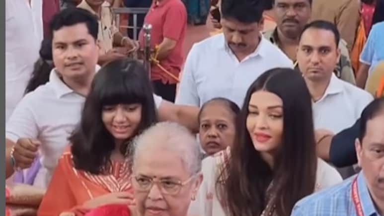 Aishwarya Rai Bachchan, With Daughter Aaradhya And Mother Brinda Rai, Visits Ganapati In Mumbai