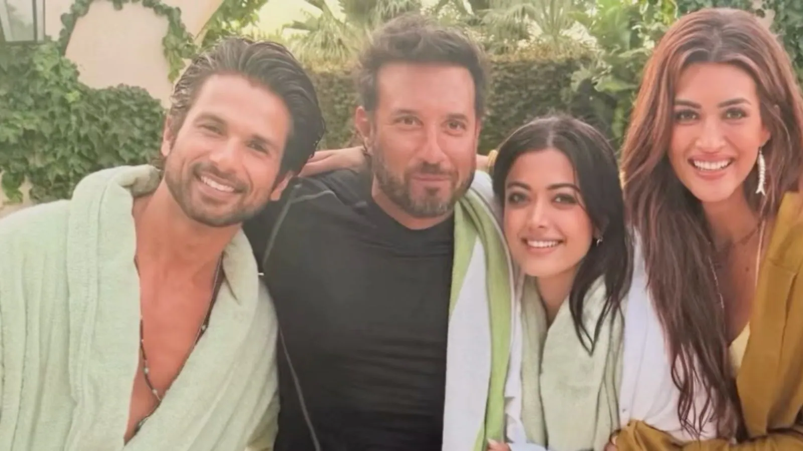 <i>Cocktail 2</i>: Just Kriti Sanon "Crashing" Shahid Kapoor And Rashmika Mandanna's Pool Party In Italy