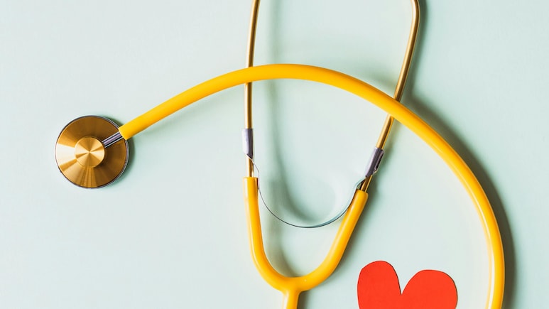 World Heart Day 2025: दिल की सेहत को फायदा पहुंचाती हैं ये आदतें, नहीं होगा हार्ट अटैक