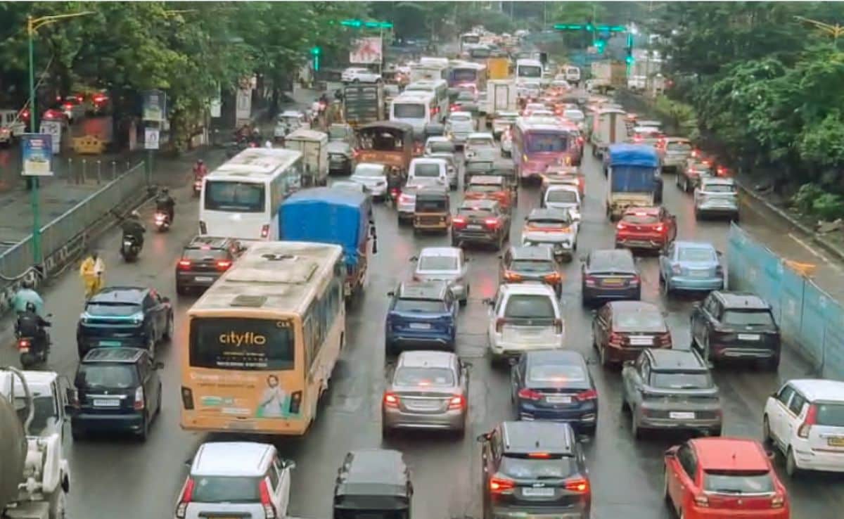 Devendra Fadnavis' "Pataal Lok" Announcement In Mumbai Viral