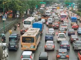 Mumbai Rain Upate : मुसळधार पावसामुळे वाहतुकीचे तीन तेरा, ठिकठिकाणी पाणा साचल्याने मोठी वाहतूक कोंडी