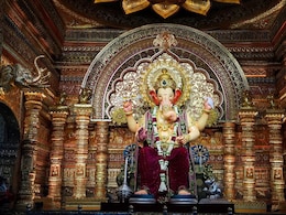 Lalbaugcha Raja 2025: 'लालबागचा राजा'चं अखेरचं मुखदर्शन कुठे घेता येईल? असा असेल विसर्जन मिरवणुकीचा मार्ग Lalbaugcha Raja 2025: 'लालबागचा राजा'चं अखेरचं मुखदर्शन कुठे घेता येईल? असा असेल विसर्जन मिरवणुकीचा मार्ग