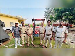 धौलपुर-करौली टाइगर रिजर्व में अवैध खनन पर बड़ी कार्रवाई, भारी मशीनरी और वाहन जप्त धौलपुर-करौली टाइगर रिजर्व में अवैध खनन पर बड़ी कार्रवाई, भारी मशीनरी और वाहन जप्त