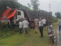 इंदौर के बाद कटनी में अनियंत्रित हाइवा का कहर, यात्री प्रतीक्षालय में जा घुसा डंपर, 5 लोग घायल इंदौर के बाद कटनी में अनियंत्रित हाइवा का कहर, यात्री प्रतीक्षालय में जा घुसा डंपर, 5 लोग घायल