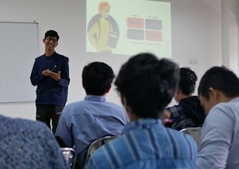 Exam की तैयारी में AI का कैसे करें इस्तेमाल, मुश्किल काम होगा आसान