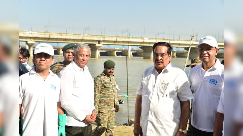 केंद्रीय मंत्री सीआर पाटिल ने कालिंदी कुंज से स्वच्छता का किया आह्वान, बोले- यह हमारी संस्कृति की आत्मा