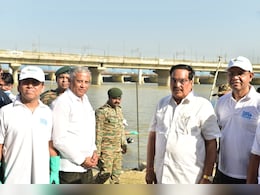 केंद्रीय मंत्री सीआर पाटिल ने कालिंदी कुंज से स्वच्छता का किया आह्वान, बोले- यह हमारी संस्कृति की आत्मा केंद्रीय मंत्री सीआर पाटिल ने कालिंदी कुंज से स्वच्छता का किया आह्वान, बोले- यह हमारी संस्कृति की आत्मा