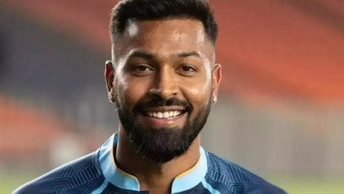 अब इस एक्ट्रेस को डेट कर रहे हैं हार्दिक पांड्या! सेल्फी वायरल होते ही सोशल मीडिया पर हंगामा