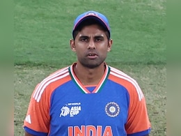 Suryakumar Yadav Gives Befitting Reply To Pak Minister Over Asia Cup Trophy Act, Teammates Join In Suryakumar Yadav Gives Befitting Reply To Pak Minister Over Asia Cup Trophy Act, Teammates Join In