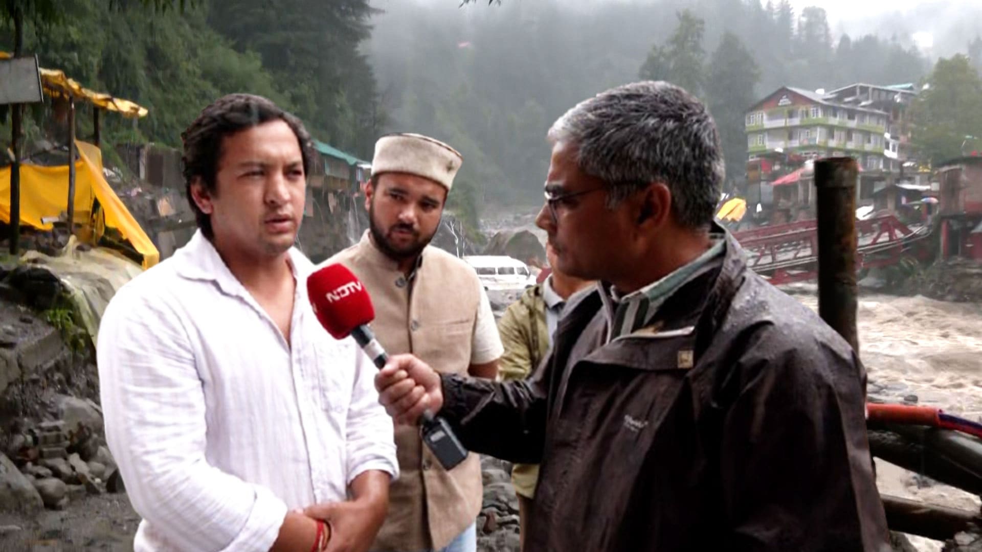 Video: 'We're Jobless': Manali Taxi Drivers Struggle Amid Tourism Drought