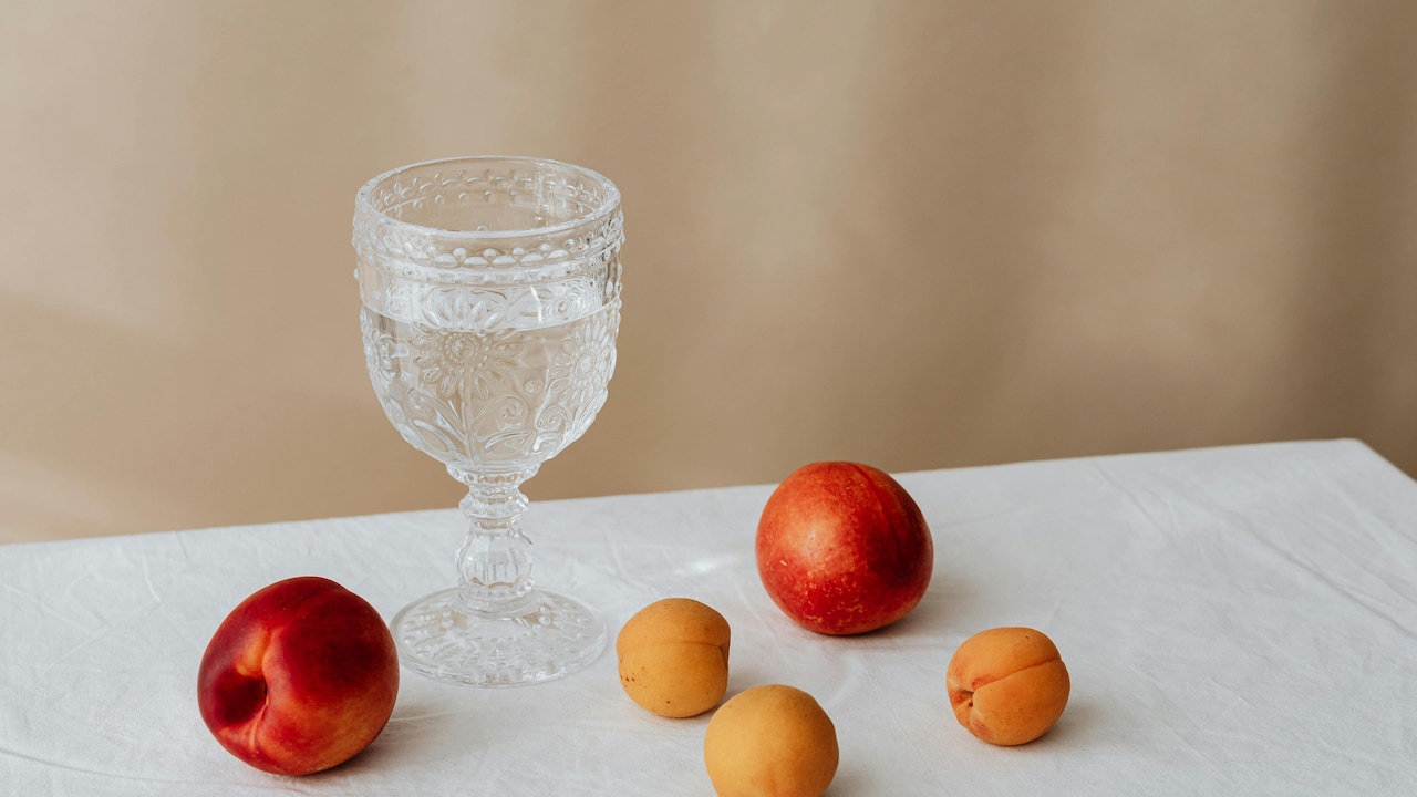 From Glass To Copper: Drinkware Materials That Make A Difference