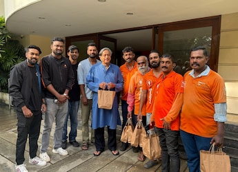 Swiggy Sends "Finest Idlis" To Shashi Tharoor After His Post Goes Viral