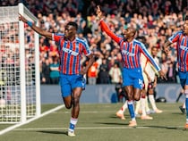 Liverpools Perfect Start Ended By Crystal Palace, Manchester United Beaten At Brentford