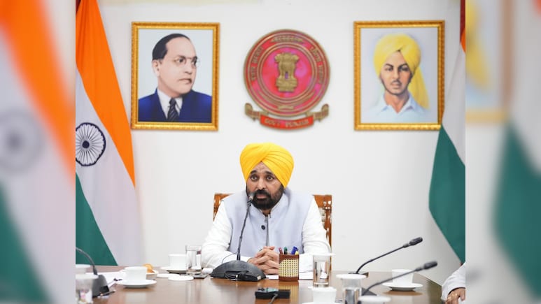 पंजाब सरकार 45 दिनों में बाढ़ पीड़ितों को मिलेगा मुआवजा, बोले सीएम भगवंत मान पंजाब सरकार 45 दिनों में बाढ़ पीड़ितों को मिलेगा मुआवजा, बोले सीएम भगवंत मान