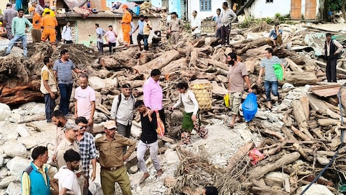 बादल फटने के बाद कैसी आपदा आती है, उत्तराखंड के नंदा नगर की घटना से समझिए