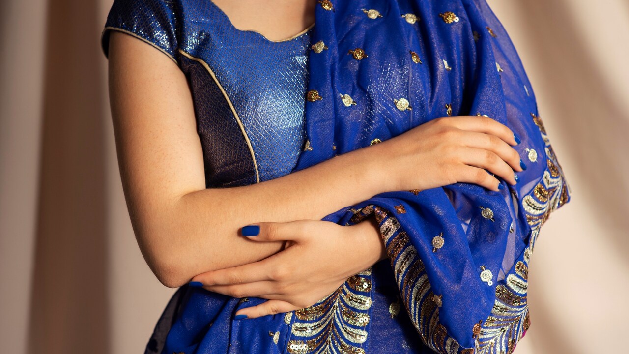 Heavy dupattas can make basic outfits look designer and stylish