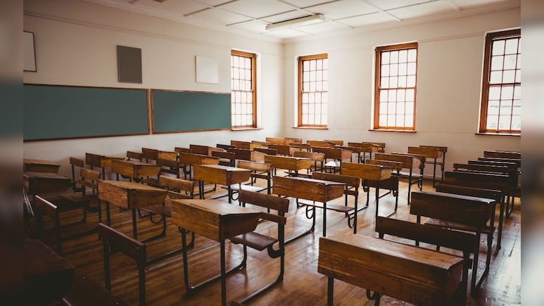 School Holiday March 2026: मार्च में कब-कब बंद रहेंगे स्कूल? देखें छुट्टियों की लिस्ट