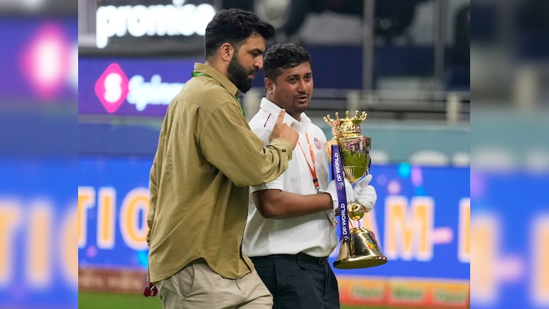 एशिया कप ट्रॉफी विवाद: ICC की मीटिंग में तय है BCCI और PCB के बीच टकराव, यह हथकंडा अपना रहे मोहसिन नकवी एशिया कप ट्रॉफी विवाद: ICC की मीटिंग में तय है BCCI और PCB के बीच टकराव, यह हथकंडा अपना रहे मोहसिन नकवी