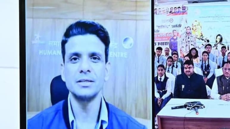 छत्तीसगढ़ में मिशन अंतरिक्ष और प्रोजेक्ट जय विज्ञान का शुभारंभ, अंतरिक्ष यात्री शुभांशु शुक्ला बने छात्रों की प्रेरणा