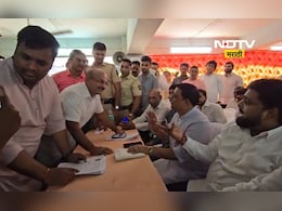 Kalyan News: 27 गावांचा प्रश्न ऐरणीवर, KDMC मध्ये न राहण्याचा निर्णय, प्रभाग रचनेत हरकतींचा पाऊस Kalyan News: 27 गावांचा प्रश्न ऐरणीवर, KDMC मध्ये न राहण्याचा निर्णय, प्रभाग रचनेत हरकतींचा पाऊस