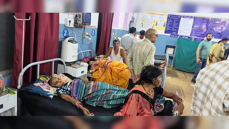 जबलपुर में बड़ा हादसा: भंडारे का प्रसाद खा रहे श्रद्धालुओं को अनियंत्रित बस ने रौंदा, एक की मौत; 14 घायल