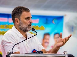 VIDEO: बाइक से कारें भारी क्यों होती हैं? राहुल गांधी ने समझाया, बीजेपी ने ली चुटकी VIDEO: बाइक से कारें भारी क्यों होती हैं? राहुल गांधी ने समझाया, बीजेपी ने ली चुटकी