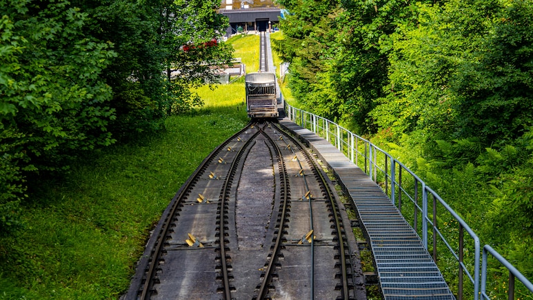 Monsoon Magic: 5 Iconic Train Journeys To Take Across India Monsoon Magic: 5 Iconic Train Journeys To Take Across India