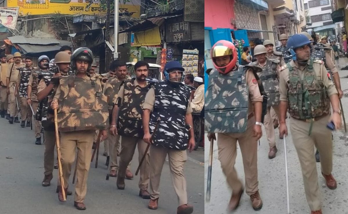 बरेली में पुलिस ने गुरुवार को फ्लैग मार्च किया. बरेली में पुलिस ने गुरुवार को फ्लैग मार्च किया.