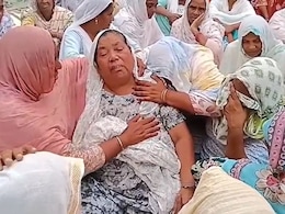 पंजाब में मोटरसाइकिल पार्किंग के विवाद चली गई एक भाई की जान... दूसरा घायल, धारदार हथियार से हमला पंजाब में मोटरसाइकिल पार्किंग के विवाद चली गई एक भाई की जान... दूसरा घायल, धारदार हथियार से हमला