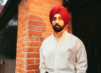 Diljit Dosanjh Gave His Aura Tour A Desi Kickstart With This Popular Dish Diljit Dosanjh Gave His Aura Tour A Desi Kickstart With This Popular Dish