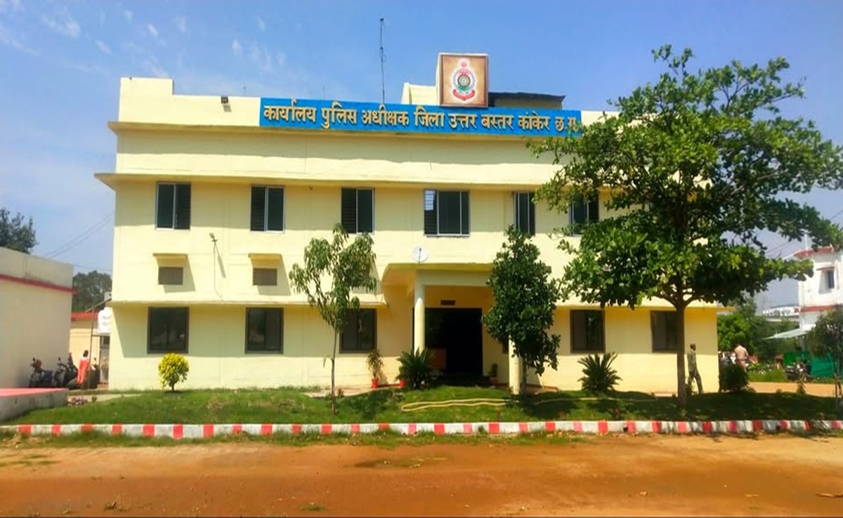 CG News: नक्सल संगठन में पहली बार इसे मिली उत्तर बस्तर की कमान, सिर पर है इतने&nbsp;करोड़&nbsp;का&nbsp;इनाम
