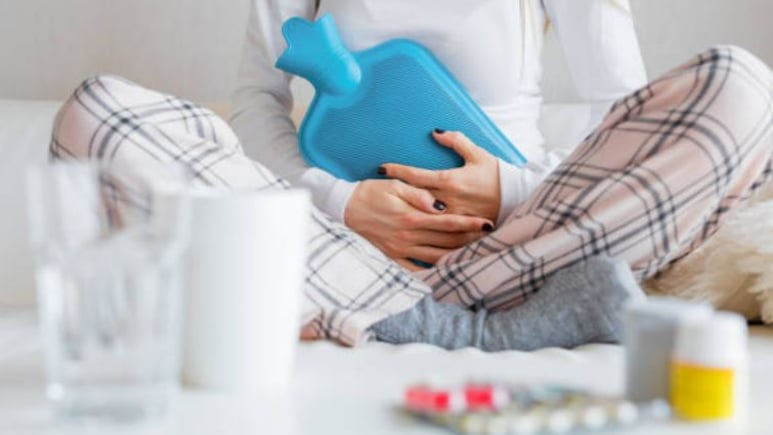 क्या हम पीरियड्स में पेनकिलर ले सकते हैं? डॉक्टर से जानिए